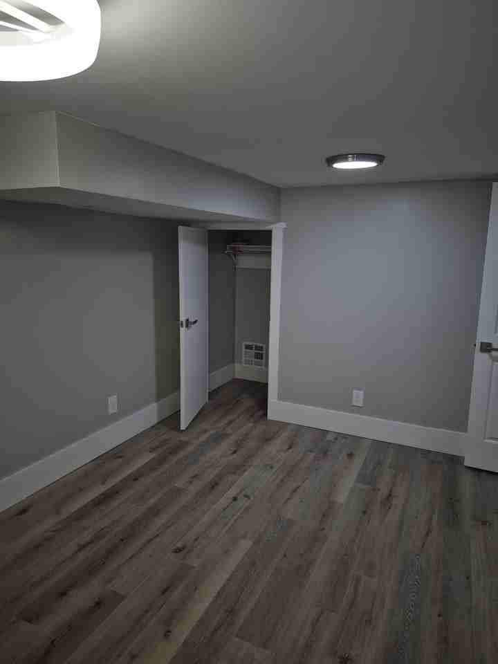 509 Swan St - Photo 2 of 25