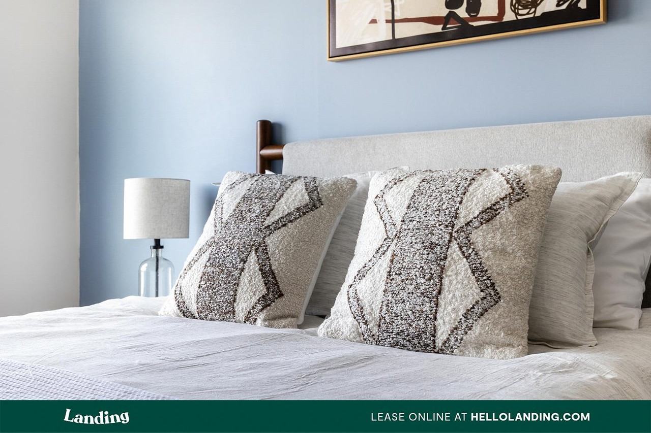 3132 Dr. Andrew J Brown - Photo 4 of 50