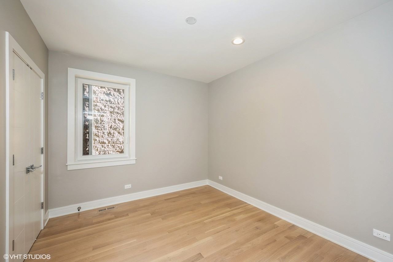 2238 West Warren Boulevard #2 - Photo 6 of 15