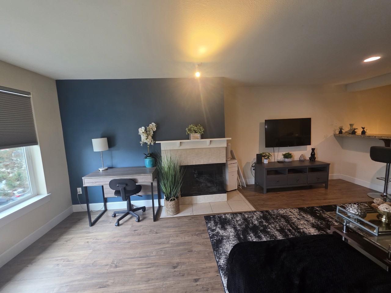 300 North 130th Street - 1Unit 7307 #1 - Photo 5 of 10