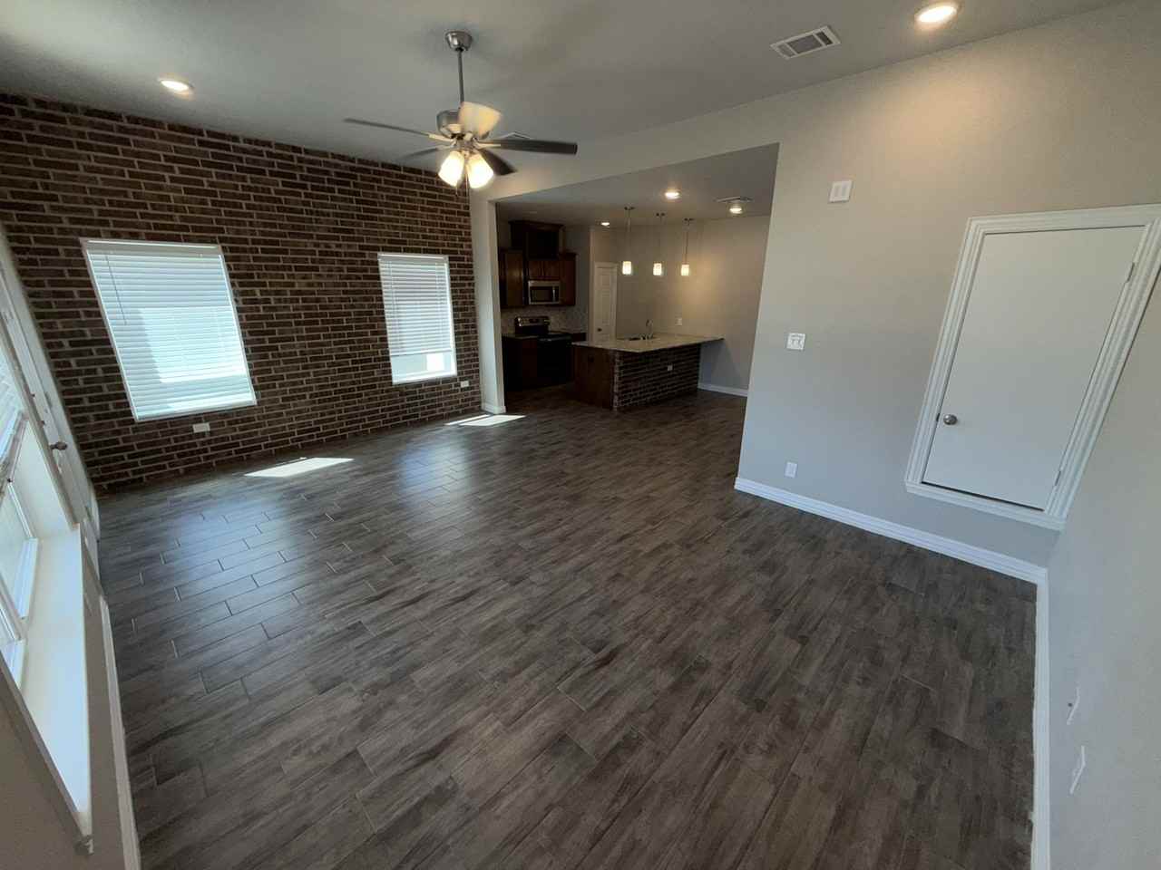 3010 Fenway Circle - Photo 6 of 13