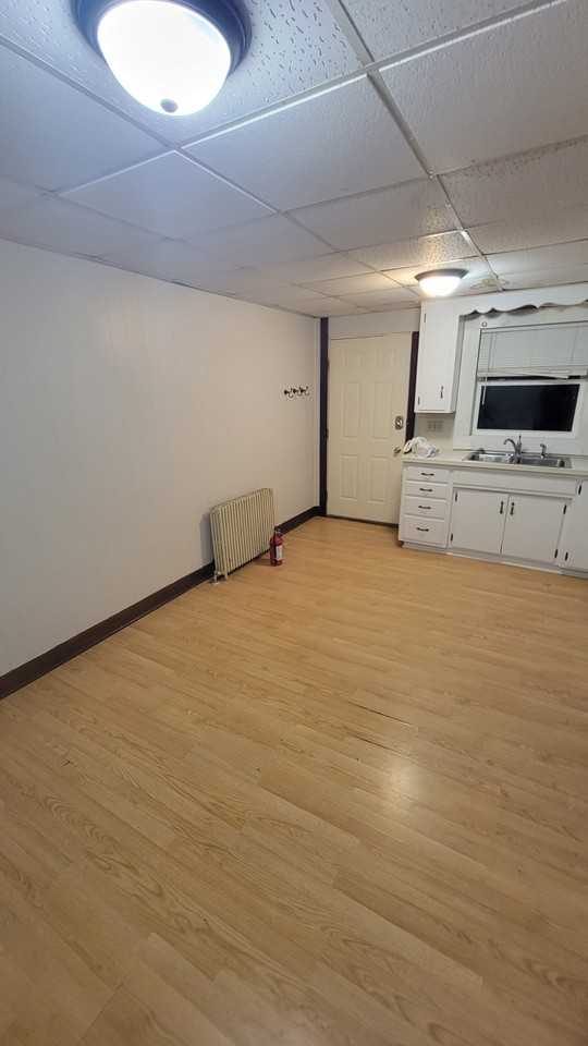 505 12th Street East - Photo 3 of 20