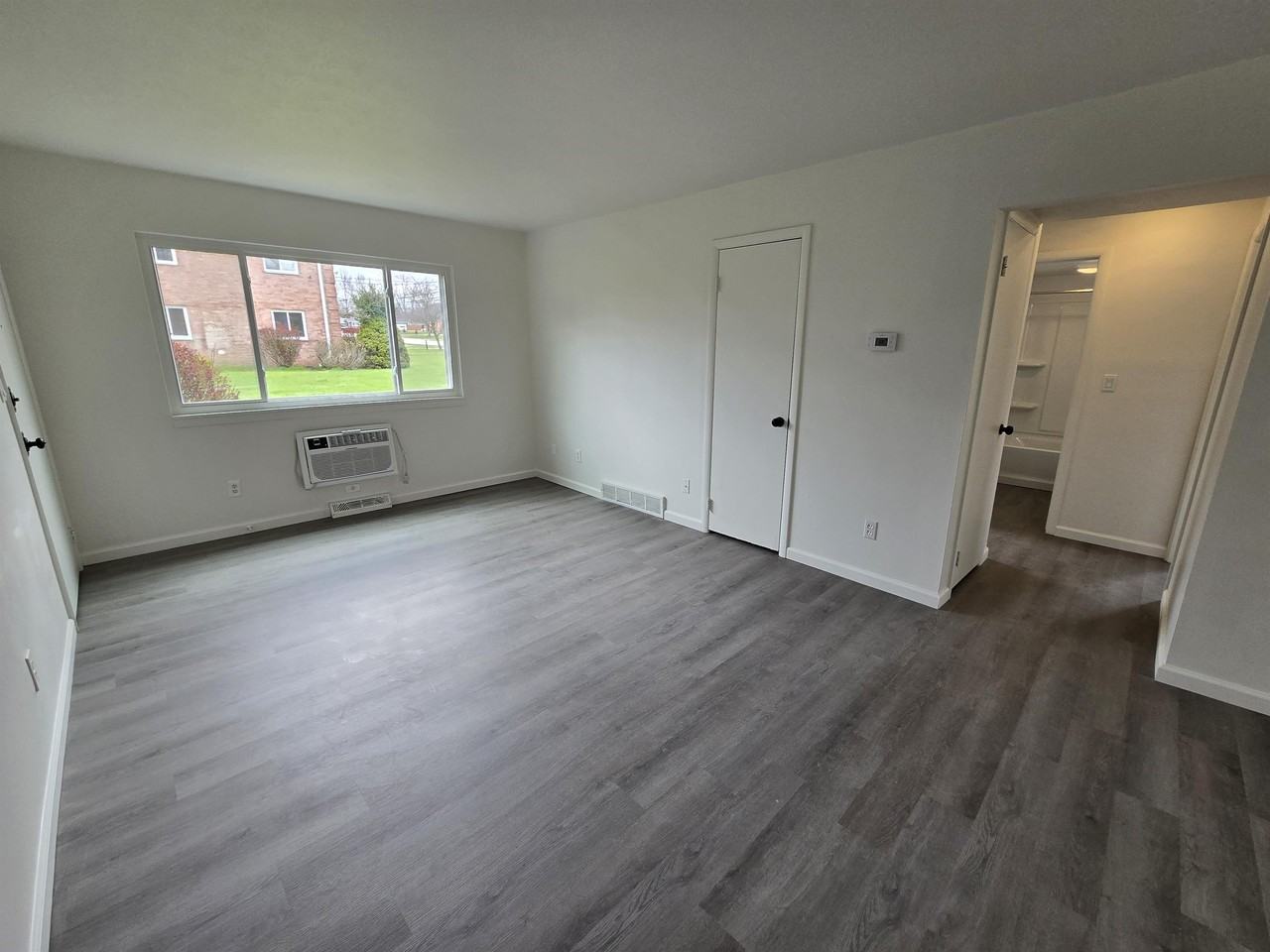 4705 Fishcreek Rd #2 - Photo 6 of 21