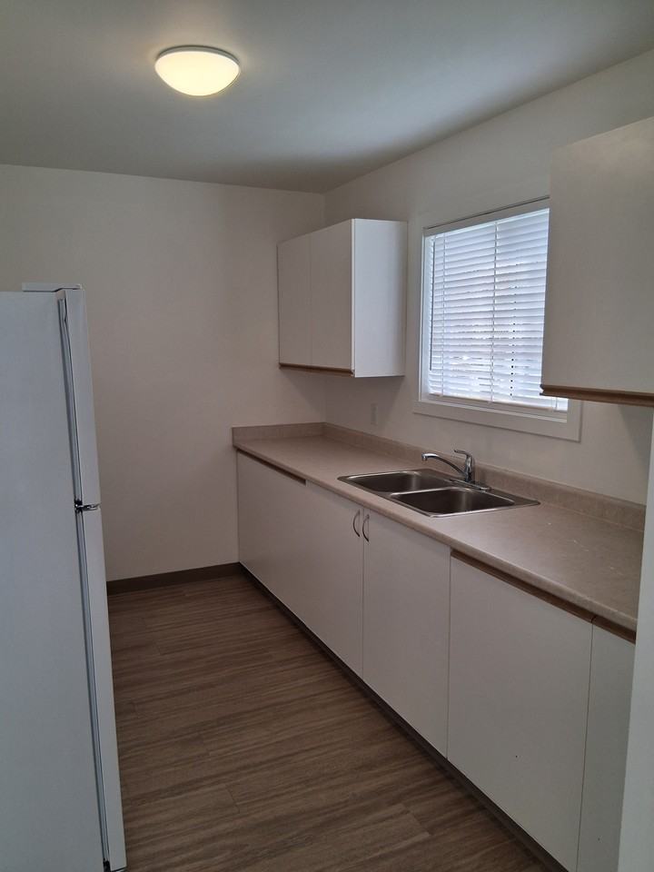 1612 Bowen Road #6 - Photo 7 of 17