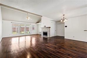 806 N Willow Dr - Photo 3 of 15