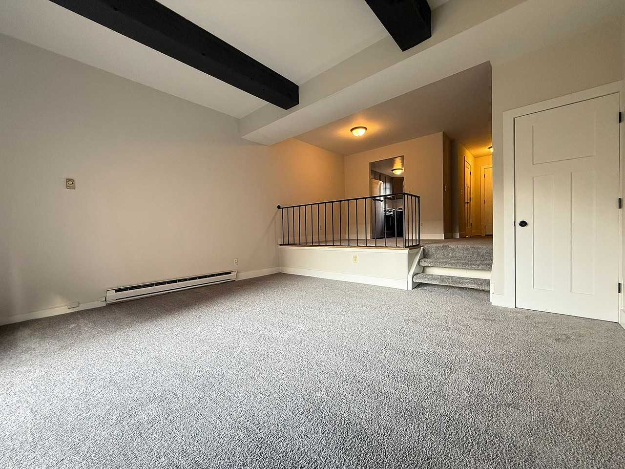 Sutton Place Apartments and Townhomes - Photo 6 of 50