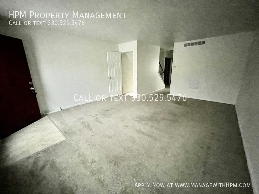 181 W Overdale Dr #A - Photo 3 of 7