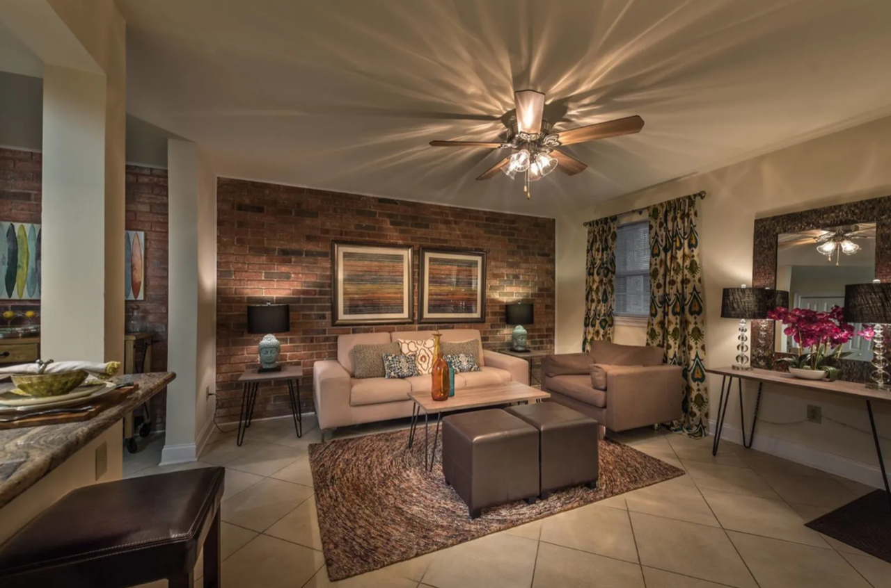 Beautiful & Spacious Apartments in the Heart of Metairie! - Photo 5 of 8