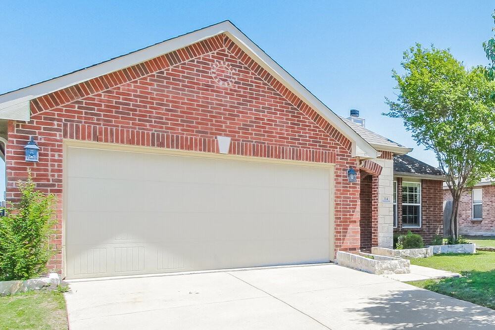 314 Coneflower Dr - Photo 3 of 16