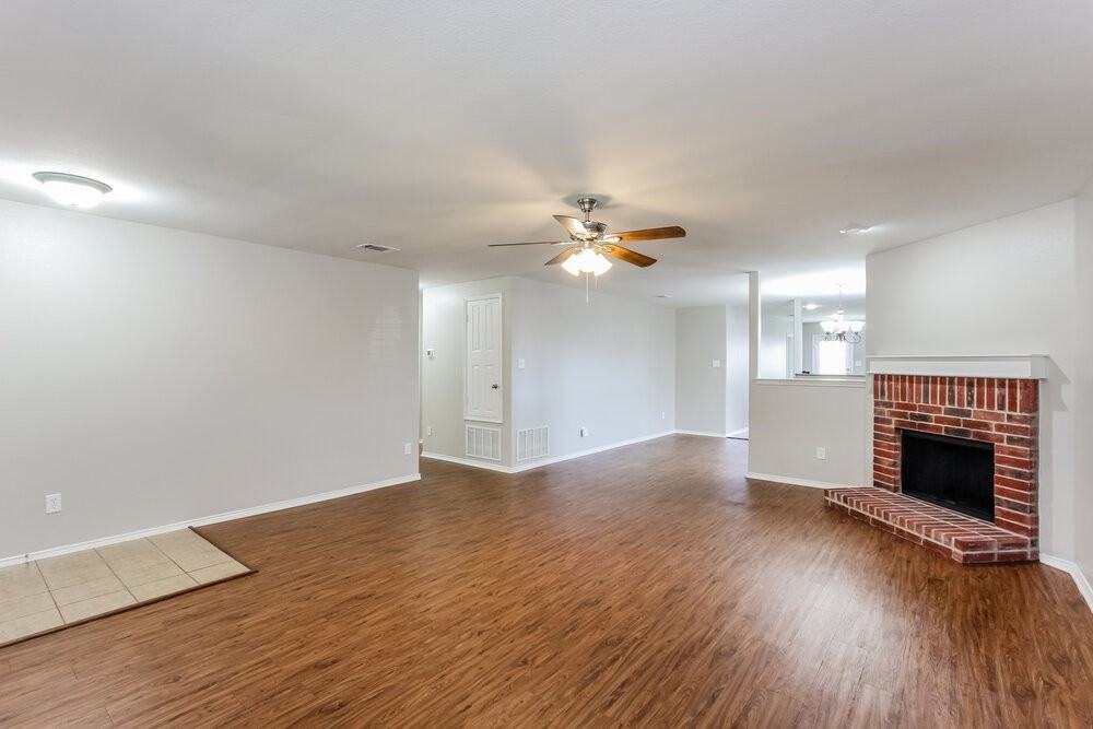 314 Coneflower Dr - Photo 5 of 16