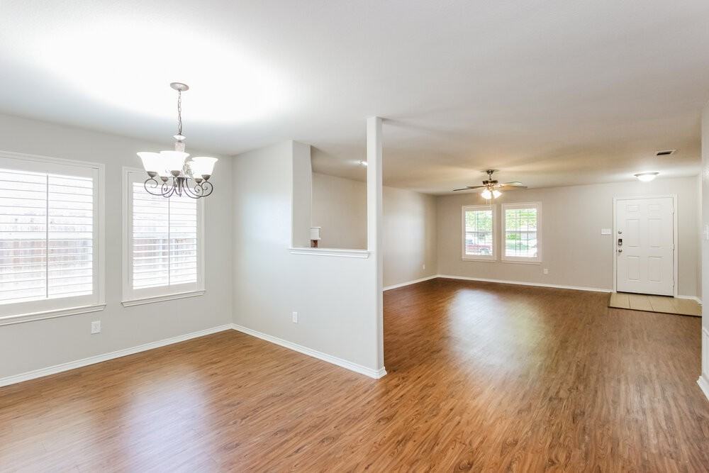 314 Coneflower Dr - Photo 7 of 16