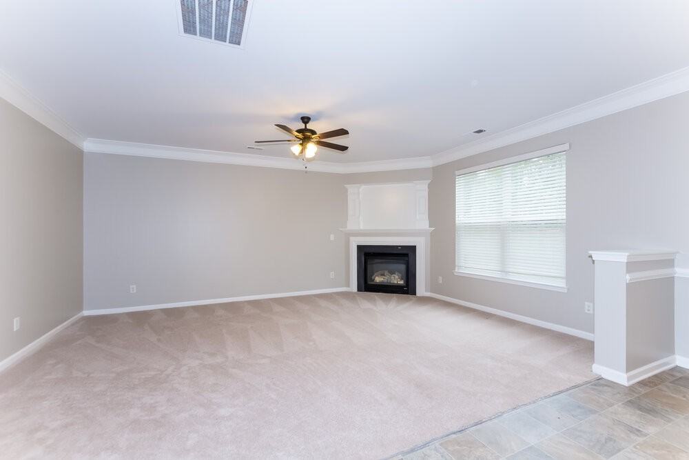 3906 Herkimer Dr - Photo 2 of 16