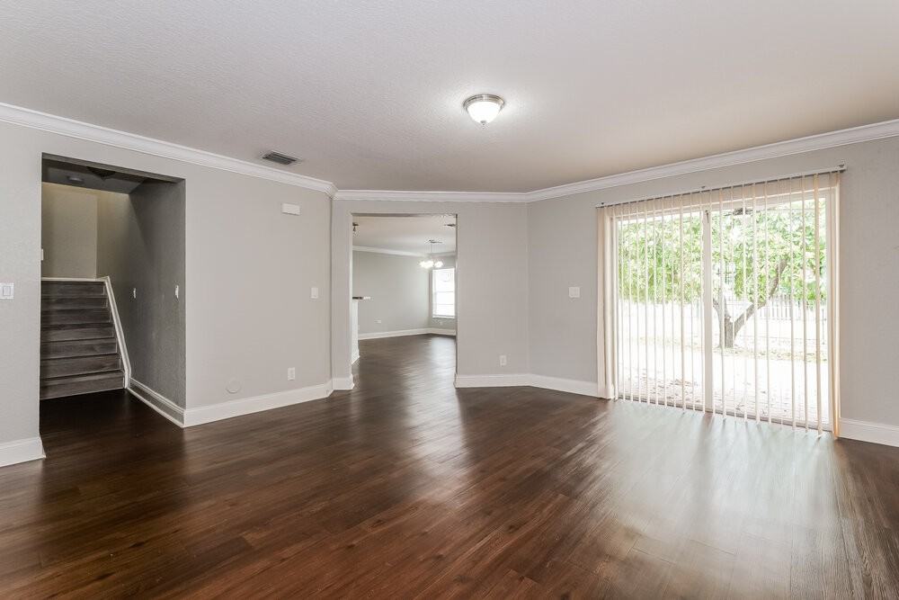 11961 Donlin Dr - Photo 4 of 17