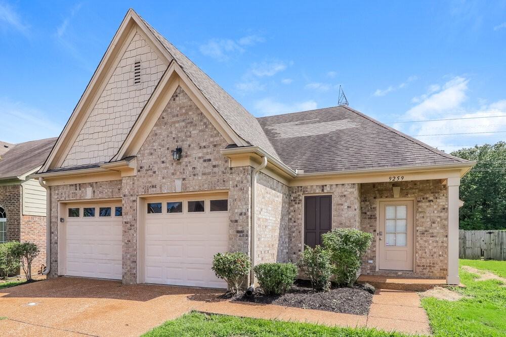 9259 Windy Meadow Ln - Photo 3 of 16