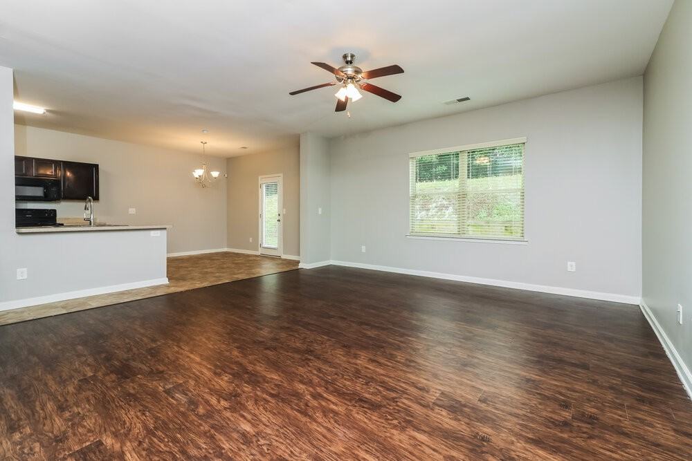 1184 Stella Ct - Photo 5 of 17