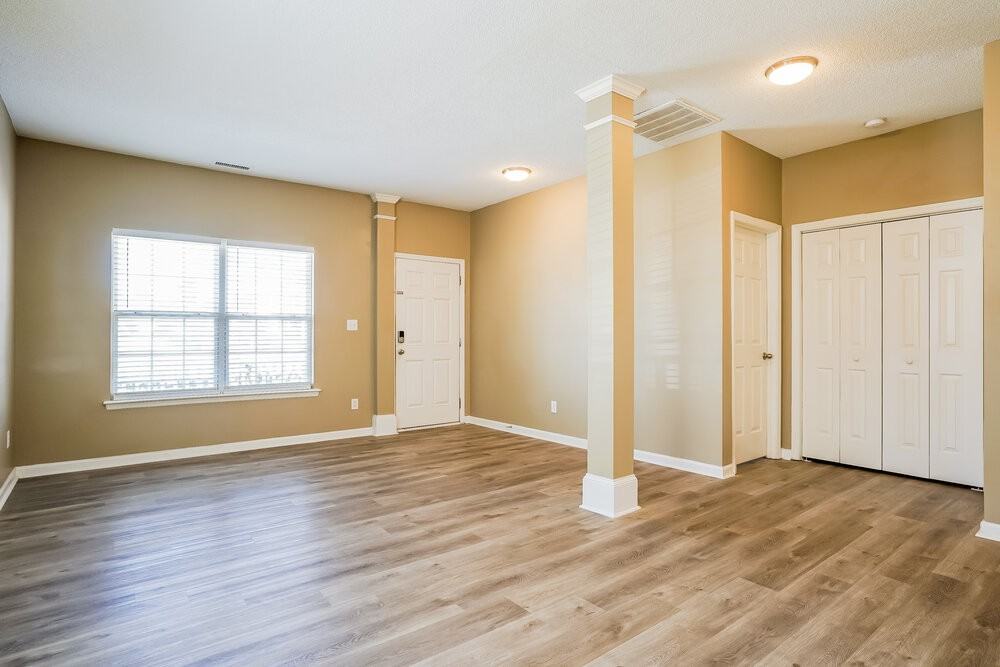 8401 Neuse Hunter Dr - Photo 6 of 17