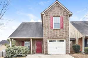 featured image of 214 Ben Ln