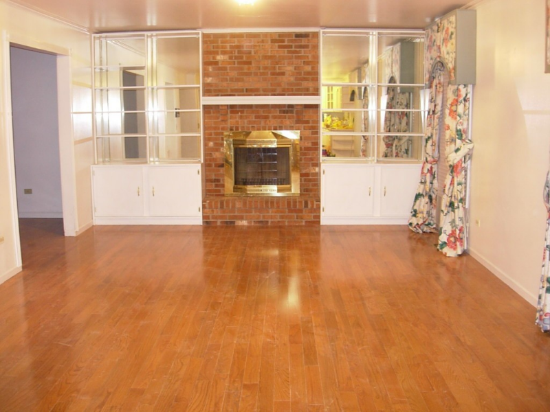 5811 Constitution Ave - Photo 6 of 15