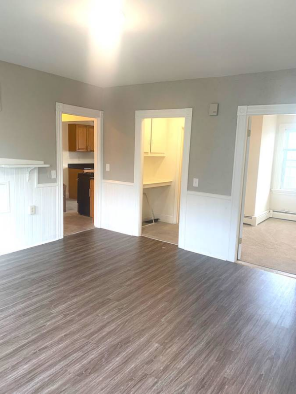 78 Preston St - Photo 3 of 14