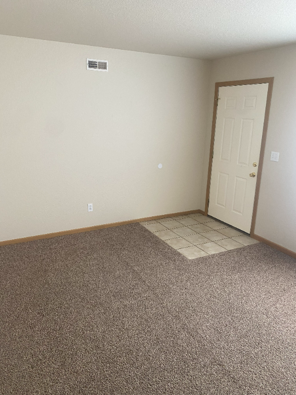 1254 Rock Ridge Ln #A - Photo 4 of 33