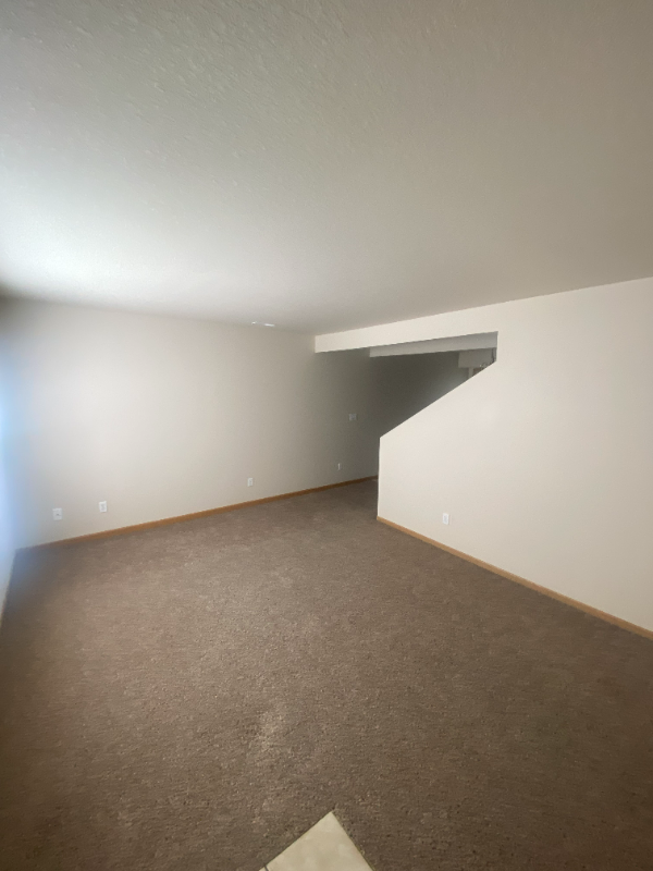 1254 Rock Ridge Ln #A - Photo 5 of 33