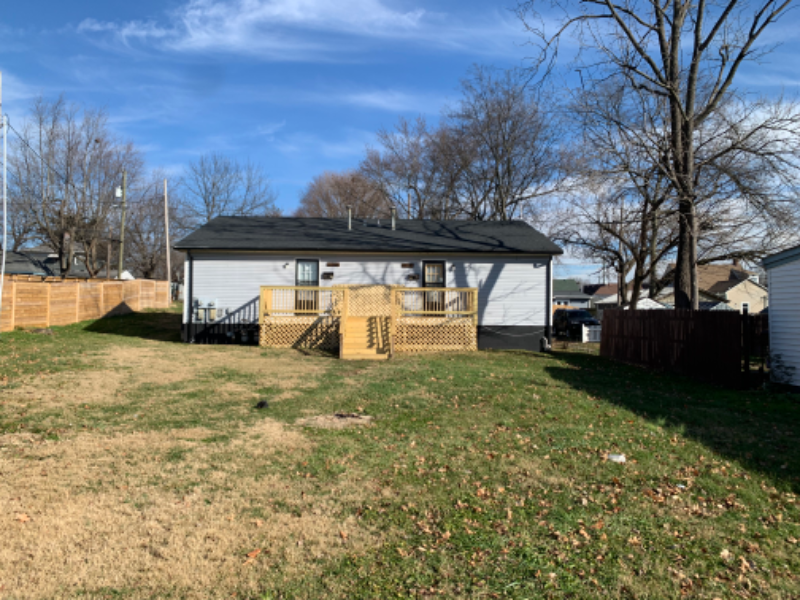 728 Watt St - Photo 2 of 6