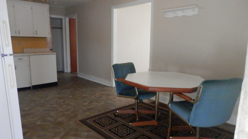 403 W Market St #201 - Photo 6 of 16