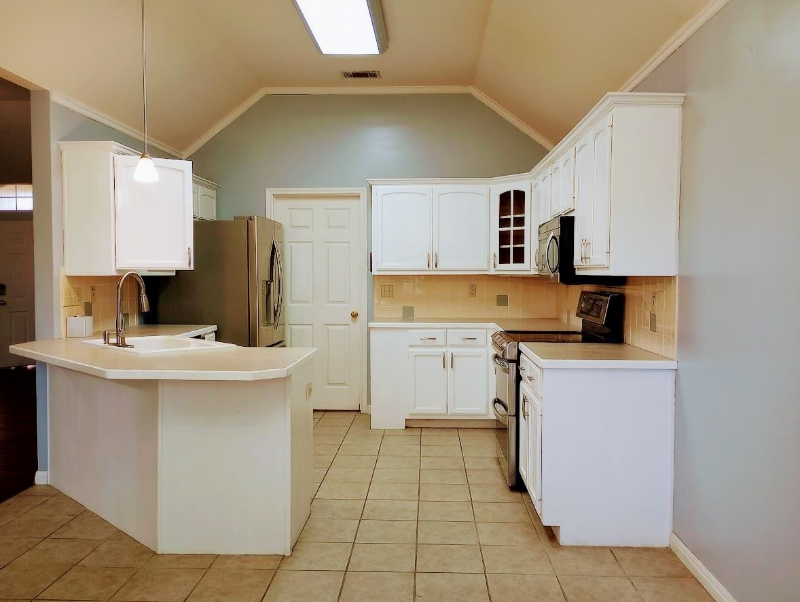 7996 Blue Bonnet Ln - Photo 3 of 6