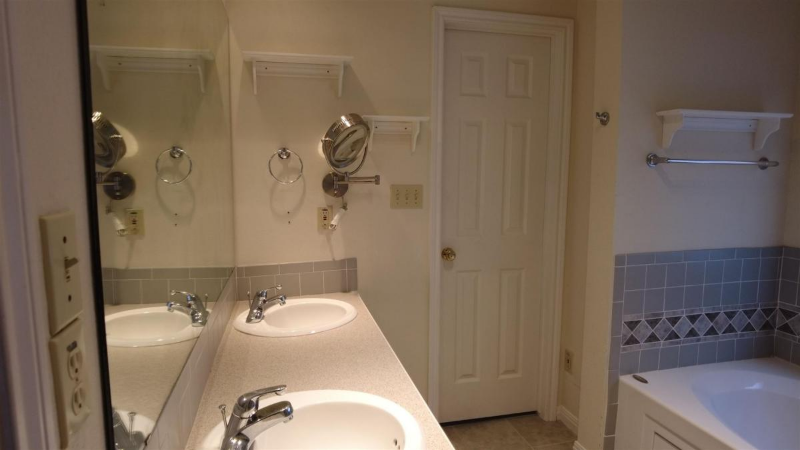 7996 Blue Bonnet Ln - Photo 5 of 6