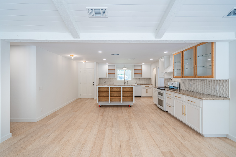 2404 Monte Carlo Dr - Photo 6 of 21