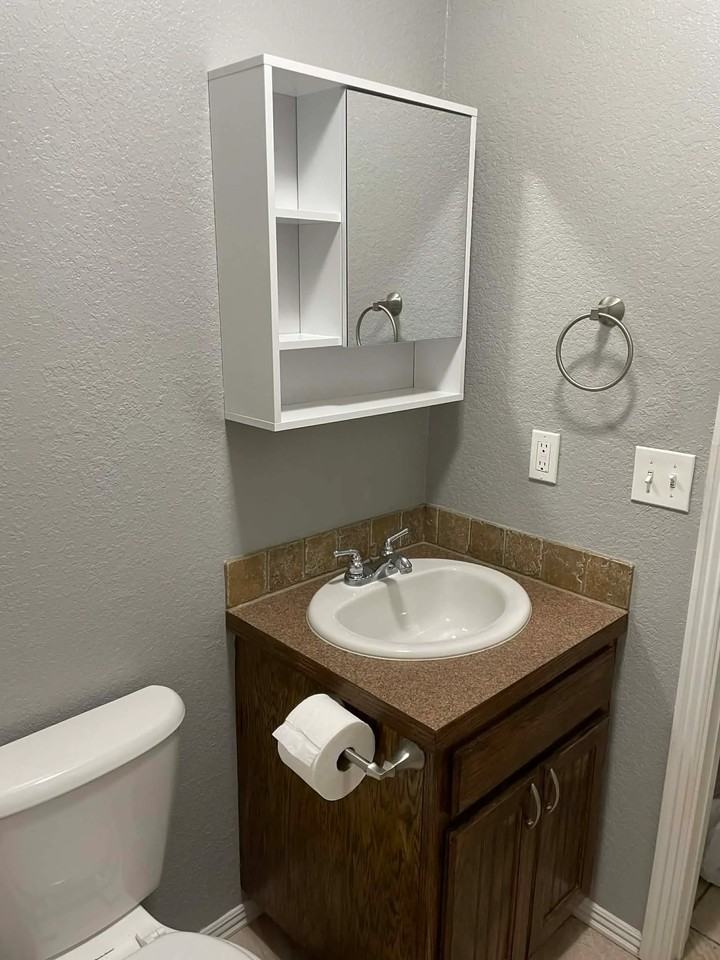 302 Smith Ave #302 - Photo 4 of 21