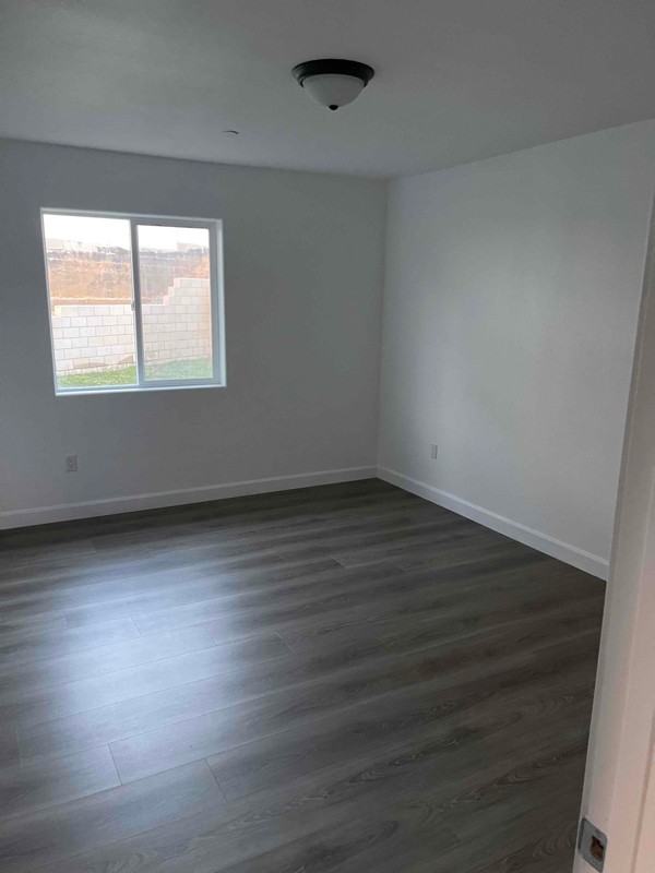 3516 Tyco Dr - Photo 4 of 6