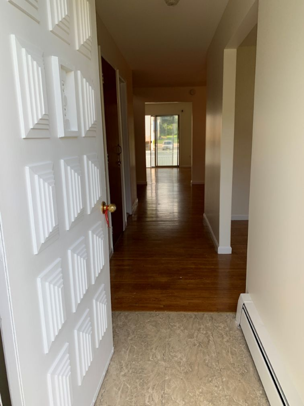 29 Oxford Rd #29 - Photo 3 of 20