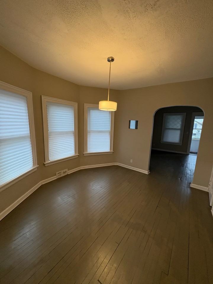 25 Karnes St - Photo 5 of 12