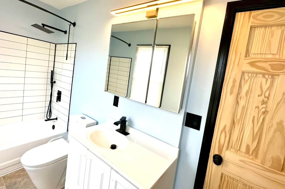 3007 Wade Ave - Photo 4 of 6