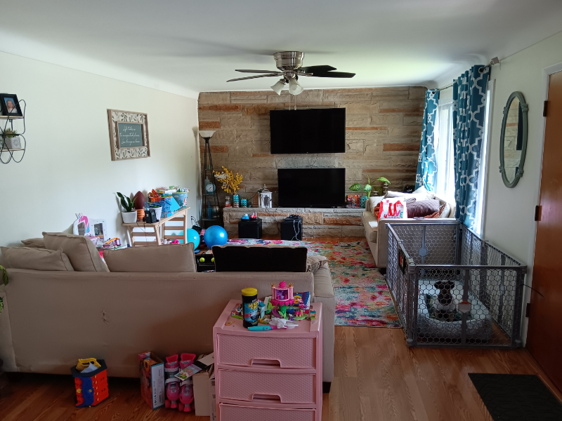 110 Gorrell Ave - Photo 3 of 7