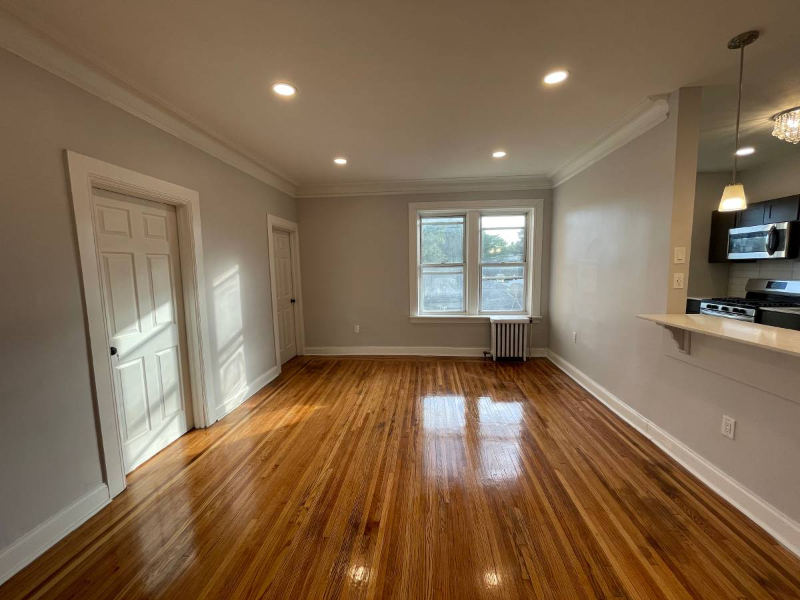 610 Salem Ave #B14 - Photo 5 of 10