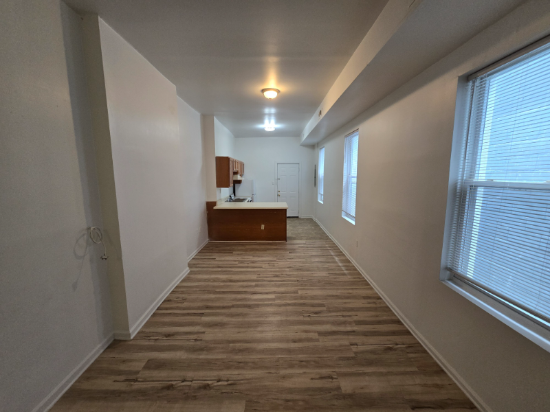 507 W W Grace St #A - Photo 7 of 13