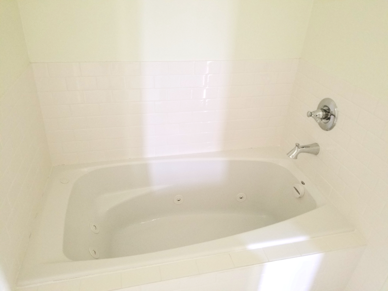 8428 Colonel Dr - Photo 4 of 12