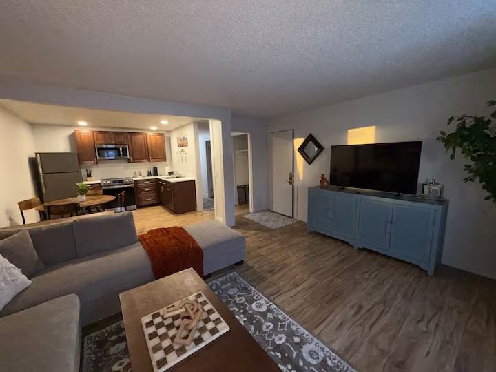 1626 27th Ave #5B - Photo 3 of 8