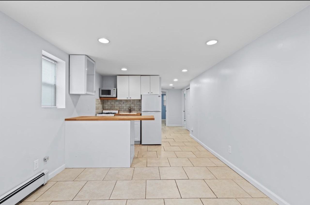 26 Indiana Avenue #1 - Photo 5 of 10