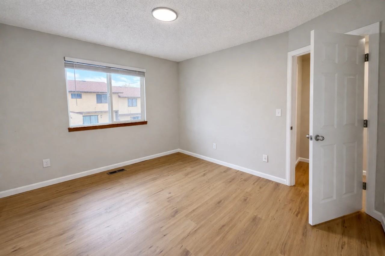 1840 Monterey Rd #D - Photo 5 of 12