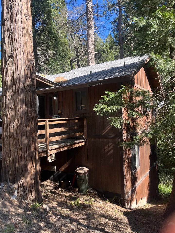 932 Berne Dr - Photo 2 of 8