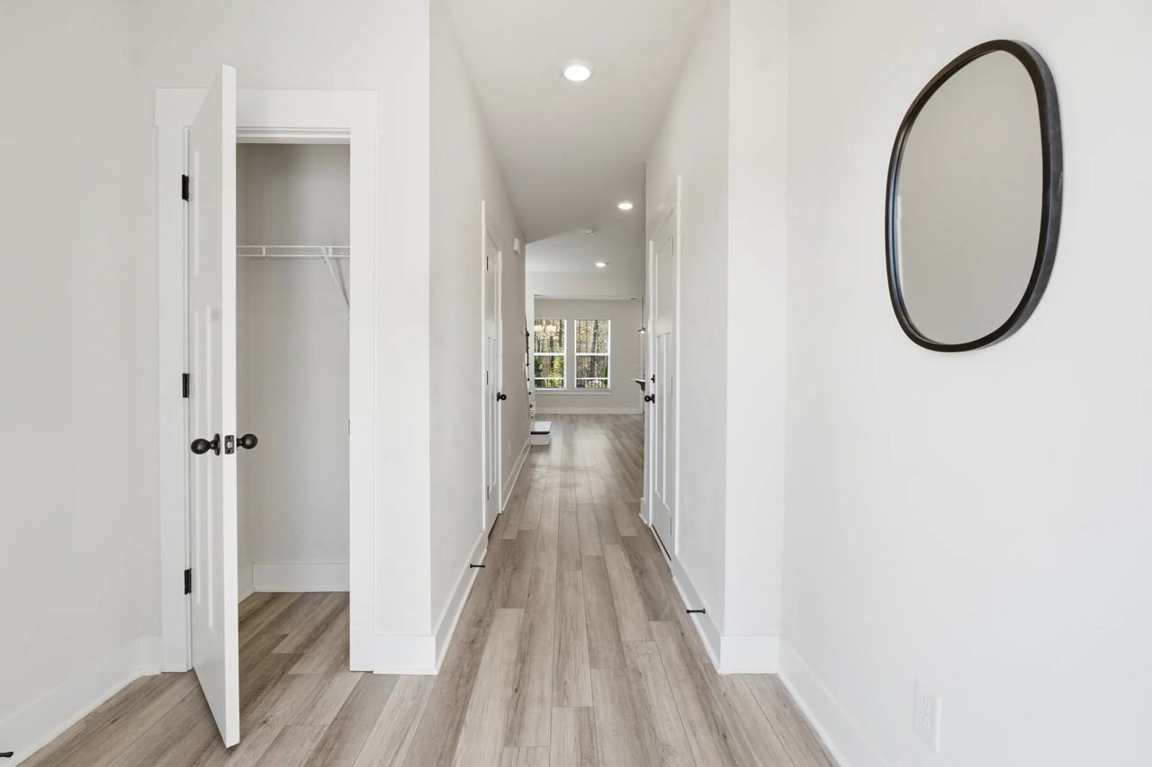 19 Meteora Way - Photo 2 of 20