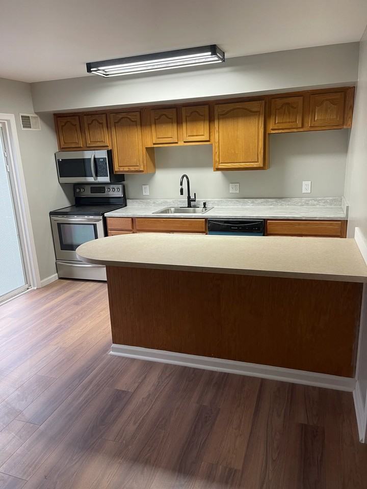 22 Forest Creek Dr - Photo 4 of 17