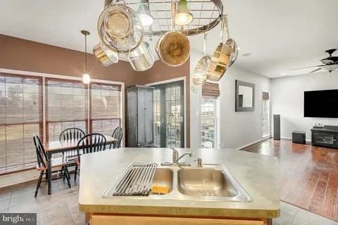 93 Ringgold Rd - Photo 7 of 21