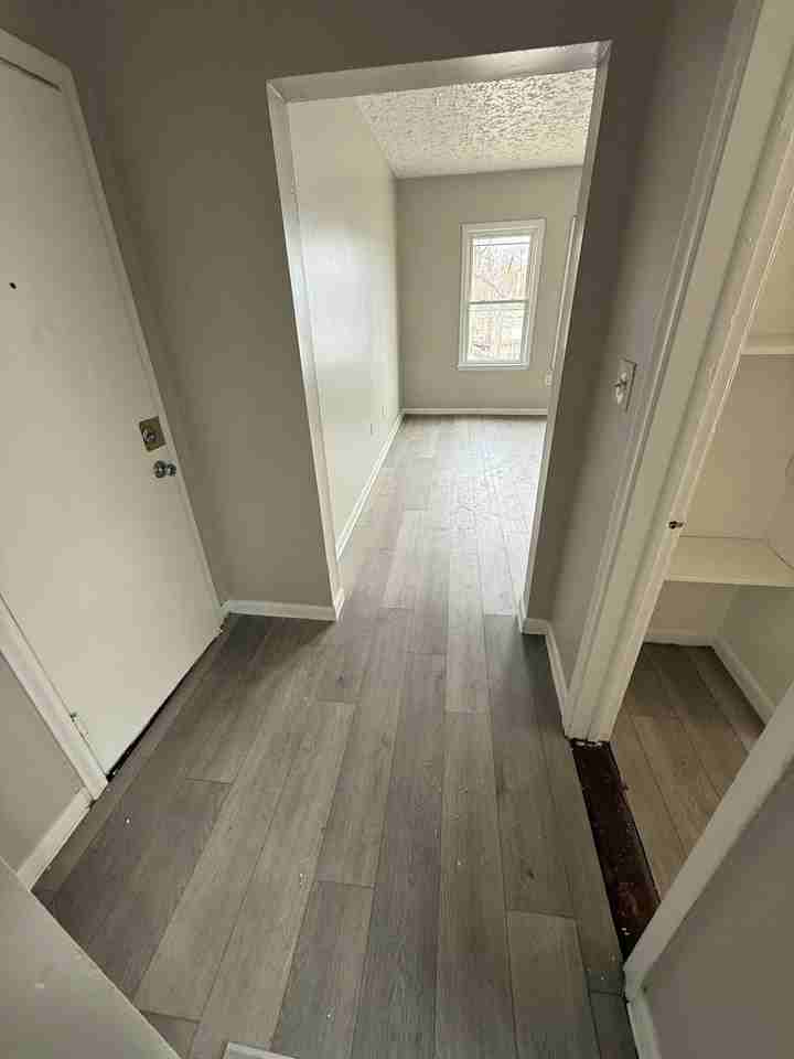 2620 Main St - Photo 4 of 9