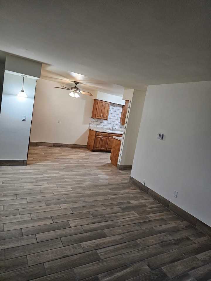 4812 N 104th St #4 - Photo 5 of 20