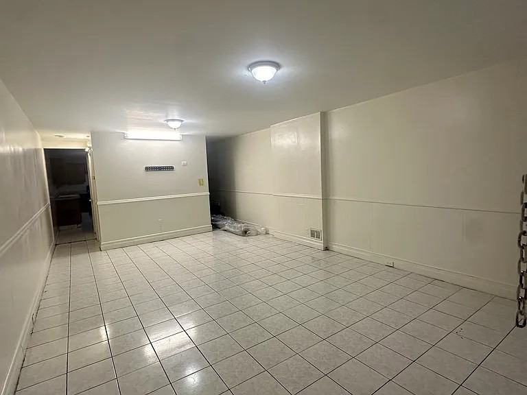 410 N Halstead St - Photo 2 of 10