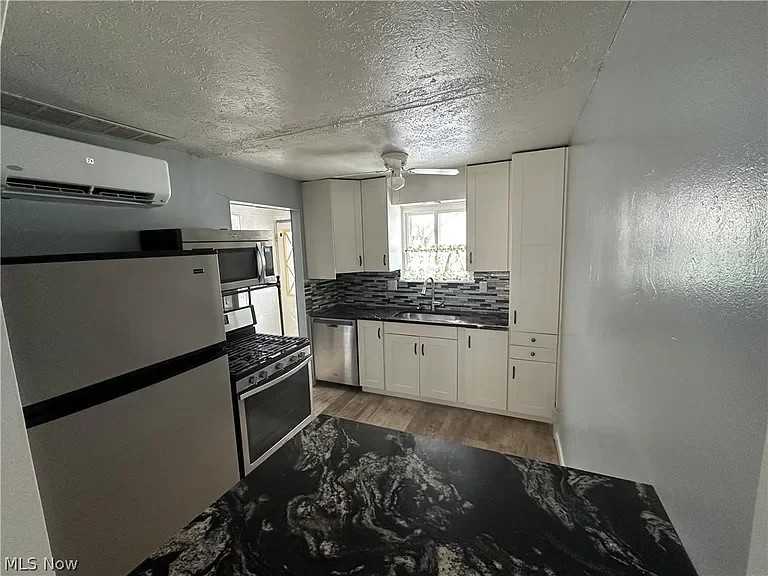 29902 Most Utilities Included Free.Euclid Ave. - Photo 2 of 9